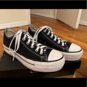 Converse Chuck Taylor All Star Lift Platform Sneakers